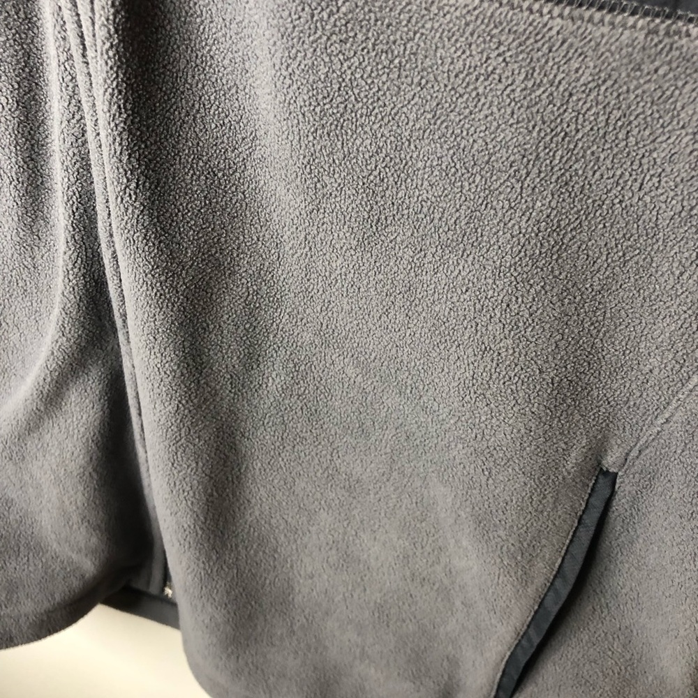 ⭐️Greg Norman Gray Fleece Vest. Perfect for golf! - Picture 4 of 5